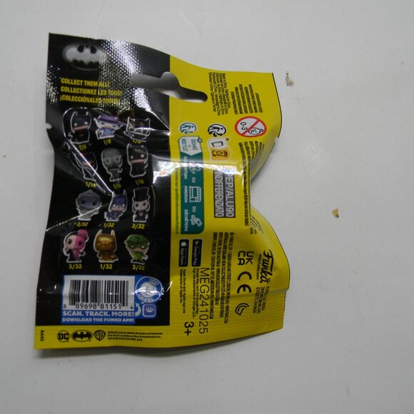Funko Bitty Pop Blind Bags Mini Batman Lot of 15 NEW - Picture 3 of 3